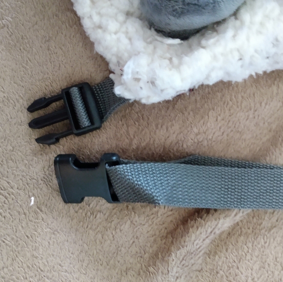 3/$15 Sheep backpack - Picture 3 of 3